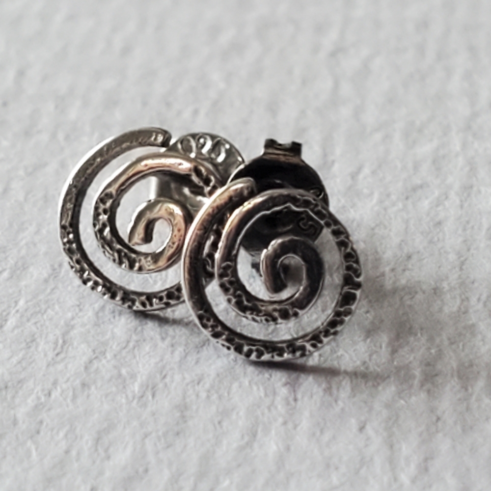 925 silver studs